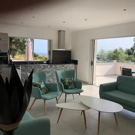 Villa Soleil Rouge *