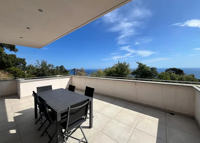 Villa Soleil Rouge Sari-Solenzara